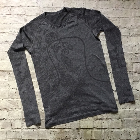 lululemon athletica Tops - AMAZING Lululemon Paisley Swiftly!